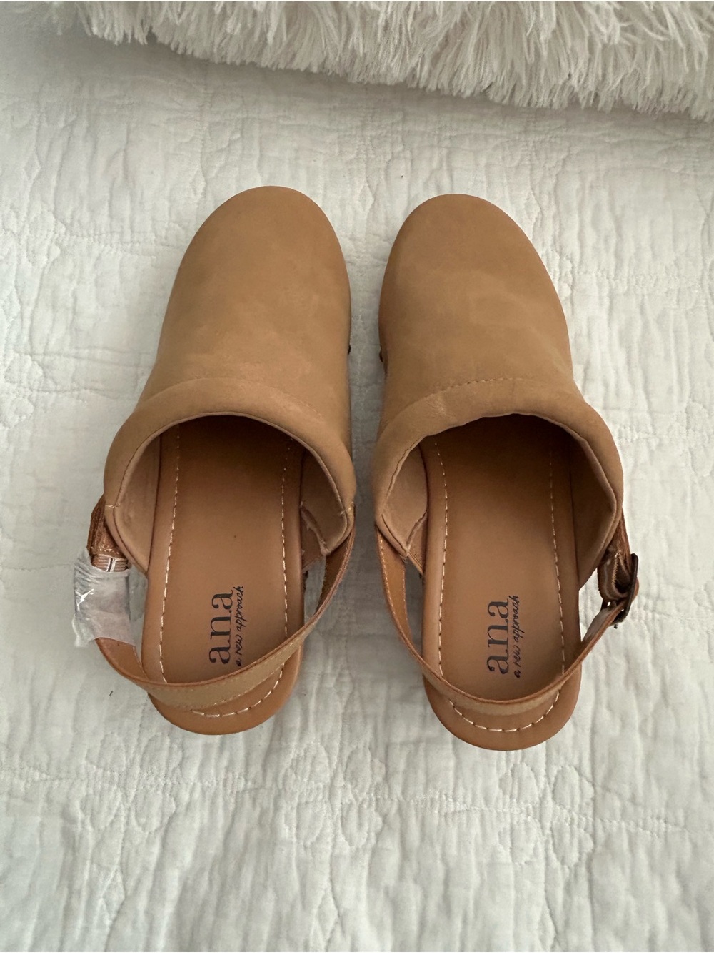a.n.a Women’s Tan Closed-Toe Slingback Clogs